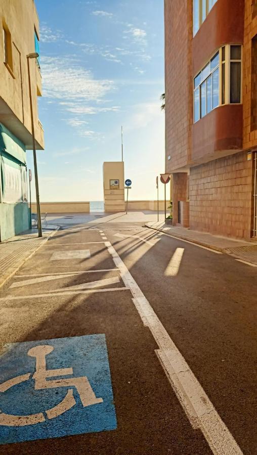 Apartamento Posidonia Free Parking Cádis Exterior foto
